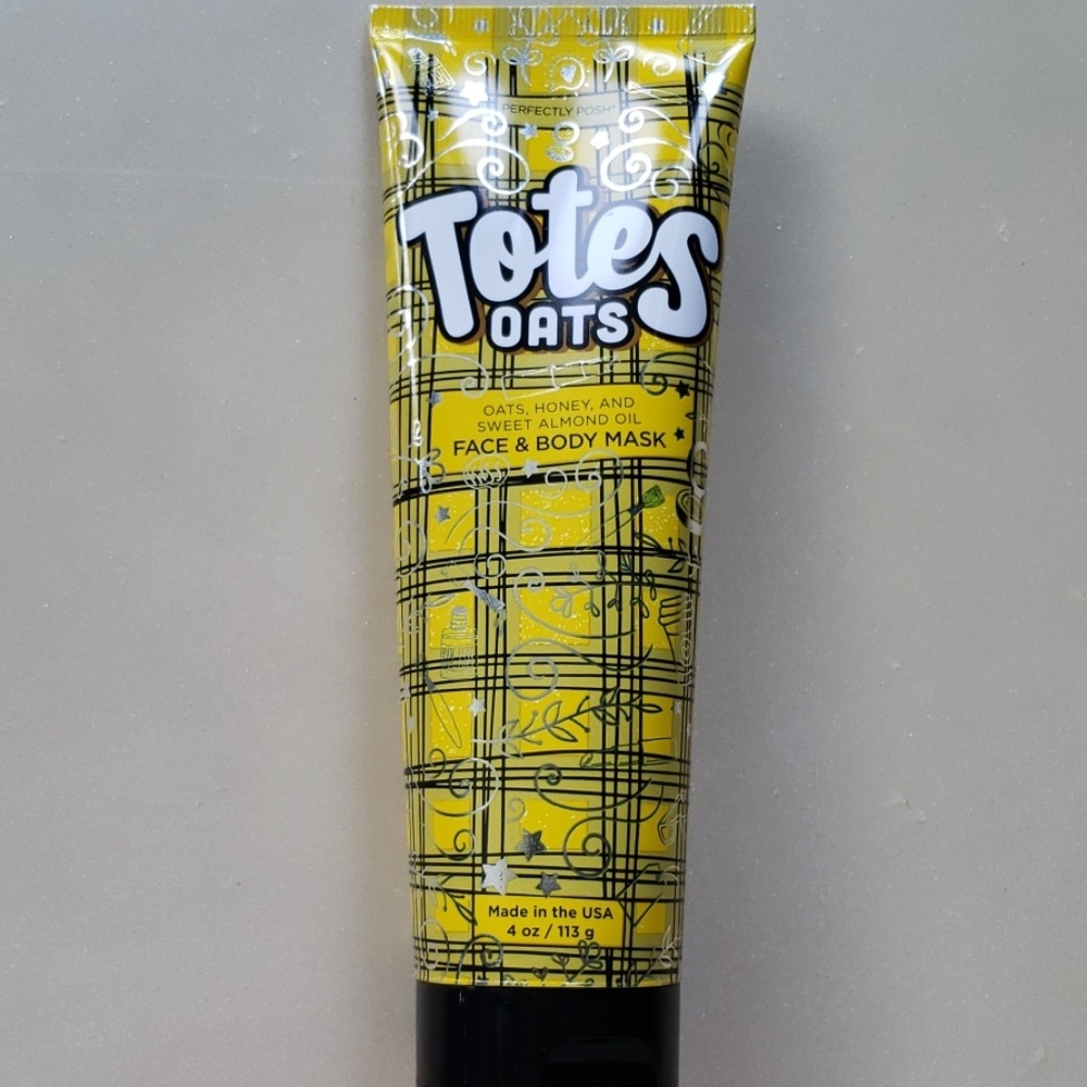 New Perfectly Posh Totes Oats face mask